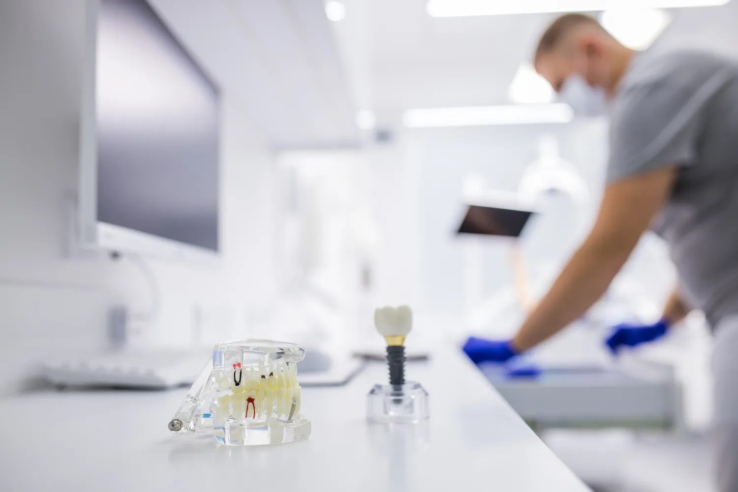 Czy po znieczuleniu miejscowym można prowadzić samochód?