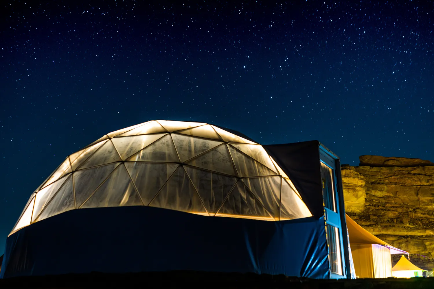 Namiot glampingowy całoroczny